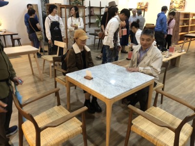 木想傢手作家具暨國產材特展，民眾參訪踴躍。