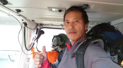 2018年5月方金明等乘空勤直升機飛往安東軍山搜救山難人員