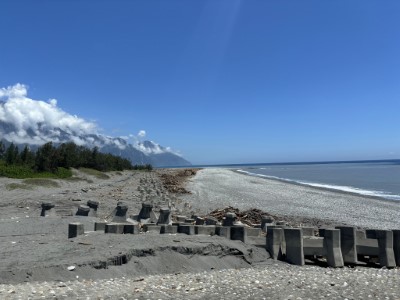 立霧溪出海口南岸漂流木