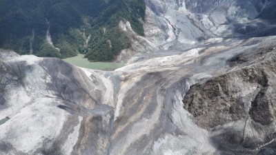 馬太鞍溪上游堰塞湖空拍照片