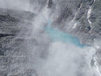 114年10月5日上午空拍堰塞湖區，初判無異常變化。