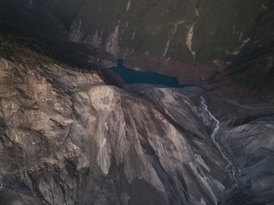 114年10月14日空拍堰塞湖